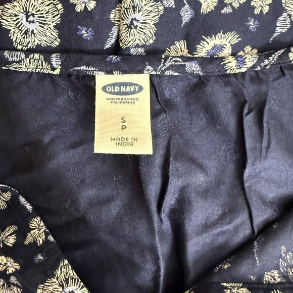 Old Navy Mixed Print Tassel Sleeveless Top - Picture 4 of 5